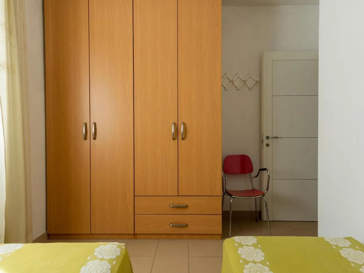 Apartment Elisabetta - Gla115 By Interhome Gera Lario Italy